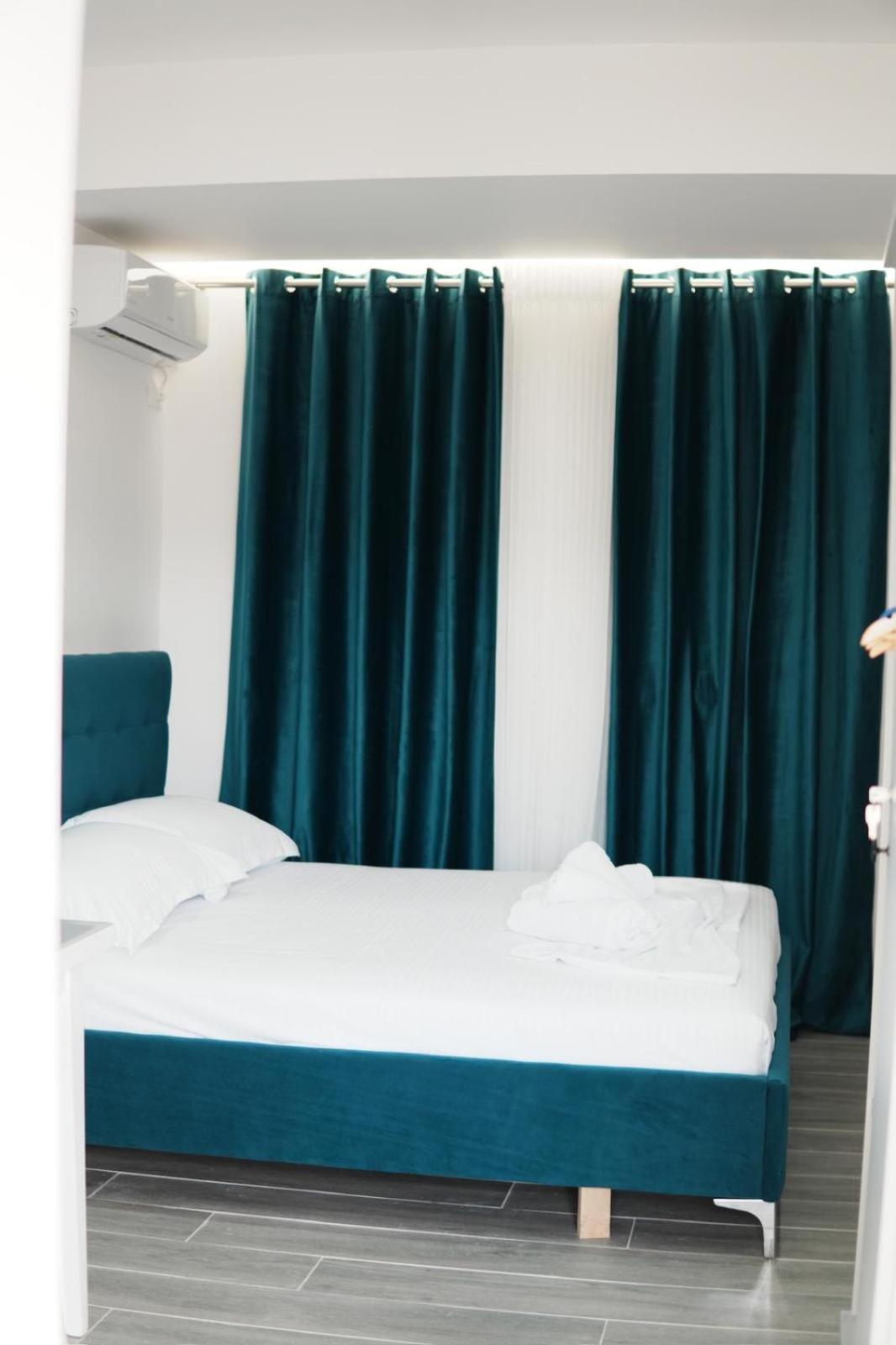 Gardenia Rooms Sarandë 外观 照片